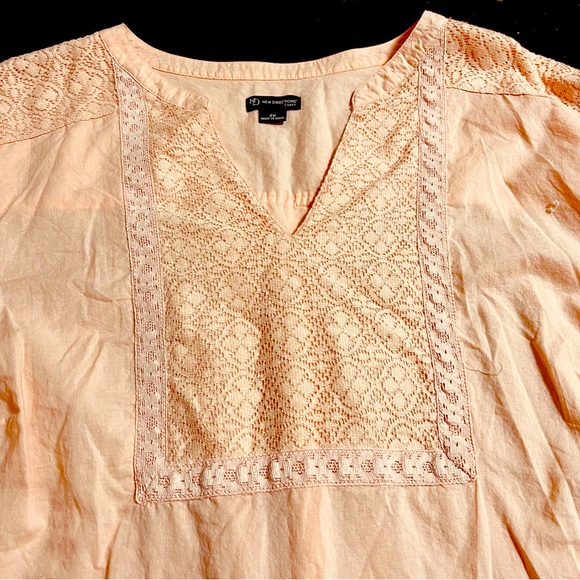 New Directions Curvy Spring Blouse; 2X - Picture 2 of 7